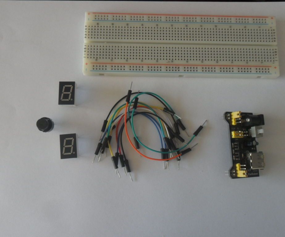 CONTROL a 7 SEGMENT DISPLAY
