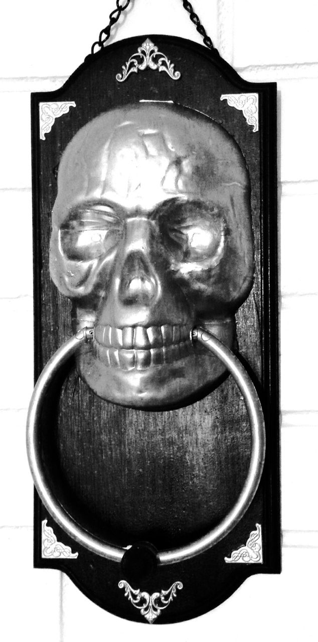 Halloween Door Knocker !
