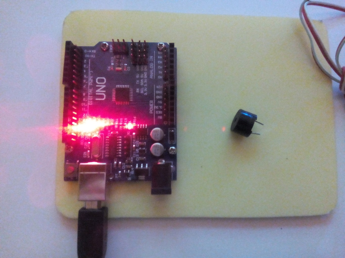 Arduino Uno Tutorial #2 - the Buzzer Song : 4 Steps (with Pictures ...