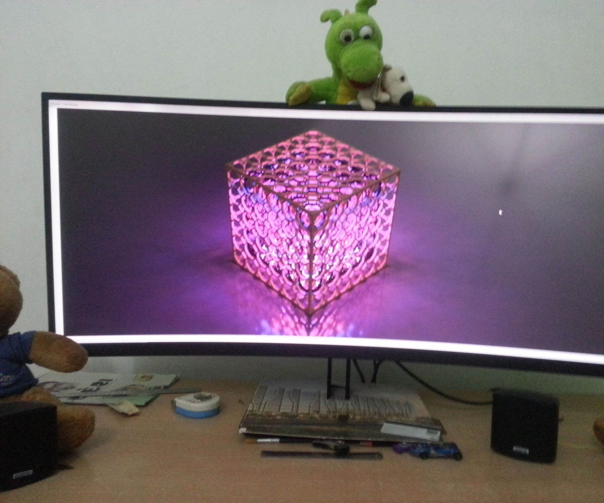 Design Glowing Cube Infinite Projection