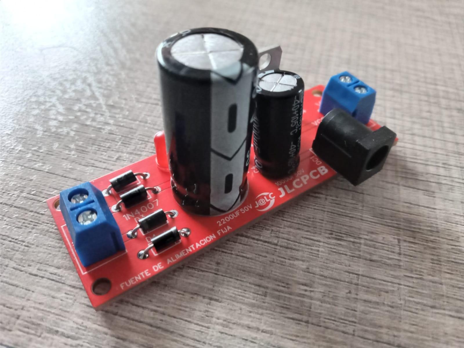 FUENTE DE ALIMENTACION FIJA 5V1A