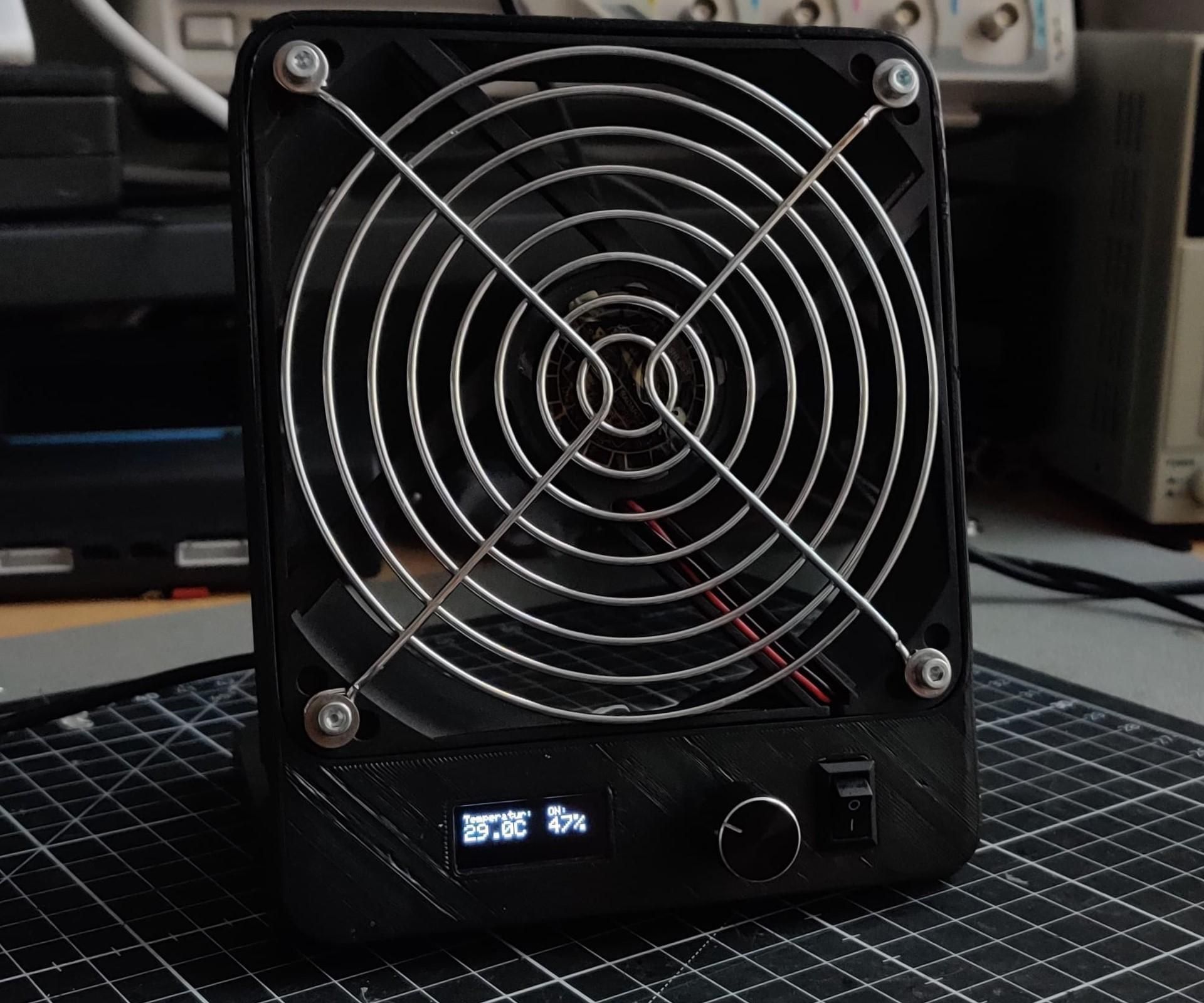 Desktop Fan - USB-Wind Blower With Unnecessary But Awesome Features