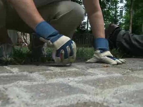 Using Polymeric Sand by Sakrete