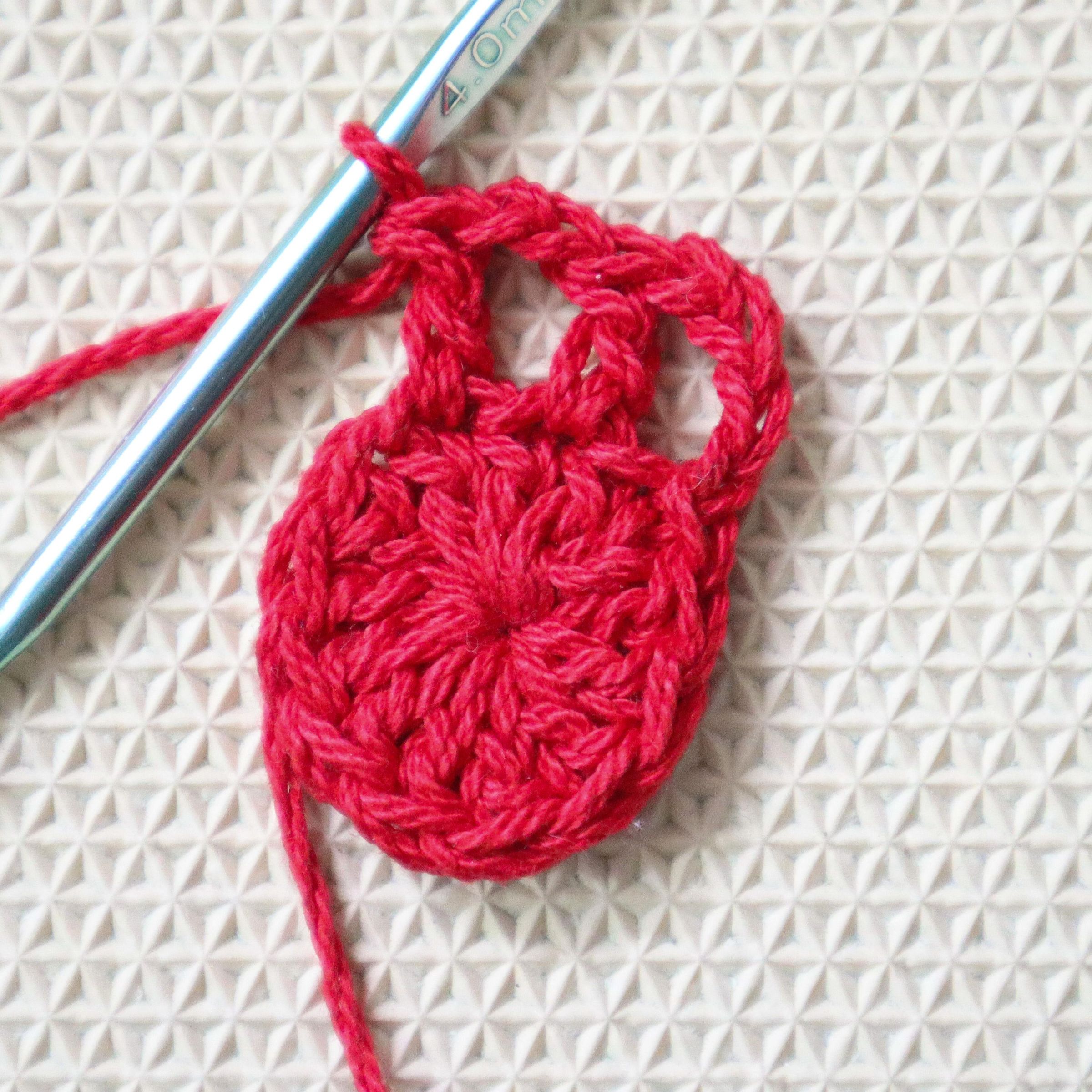 How to Make Easy Crochet Christmas Placemats 9 Steps (with Pictures