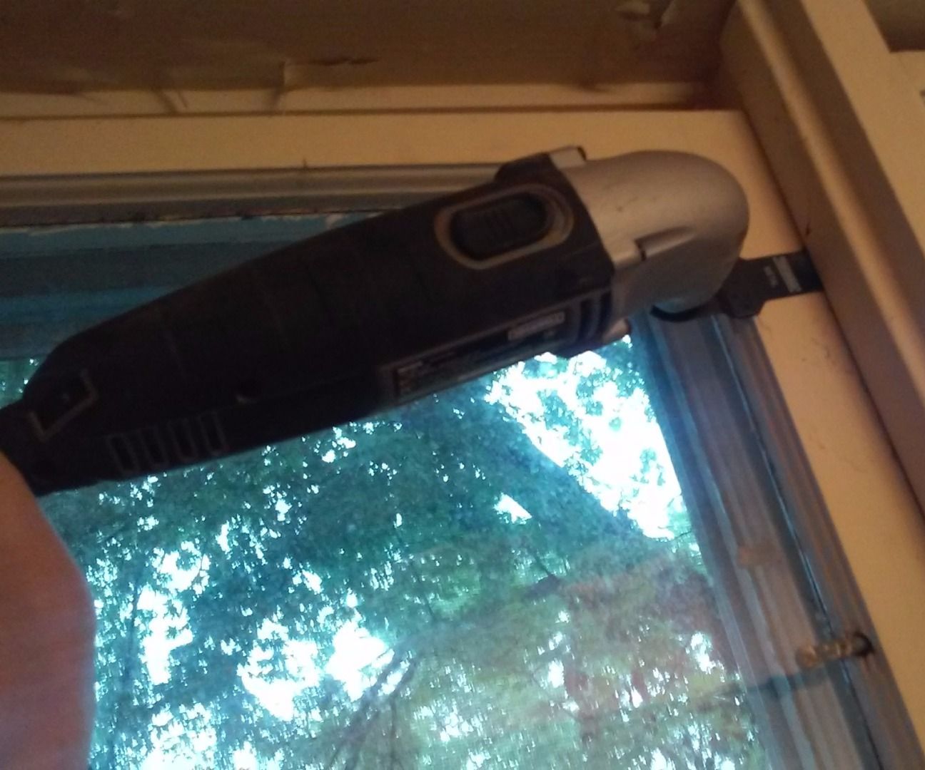 Fix Hard to Shut/open Wooden Door or Window