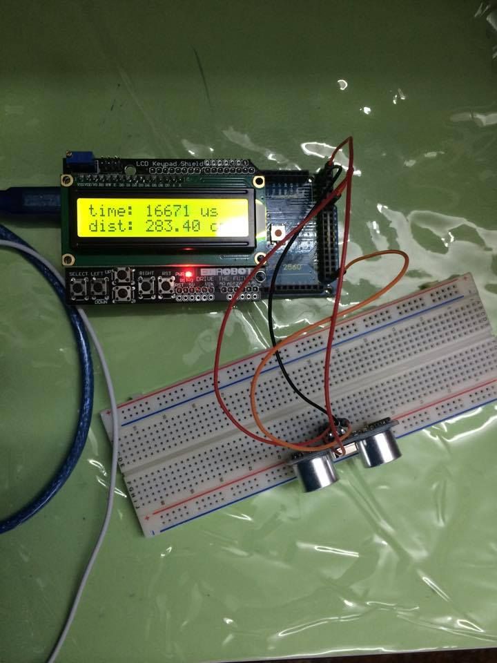 Ultrasonic Sensor With LCD