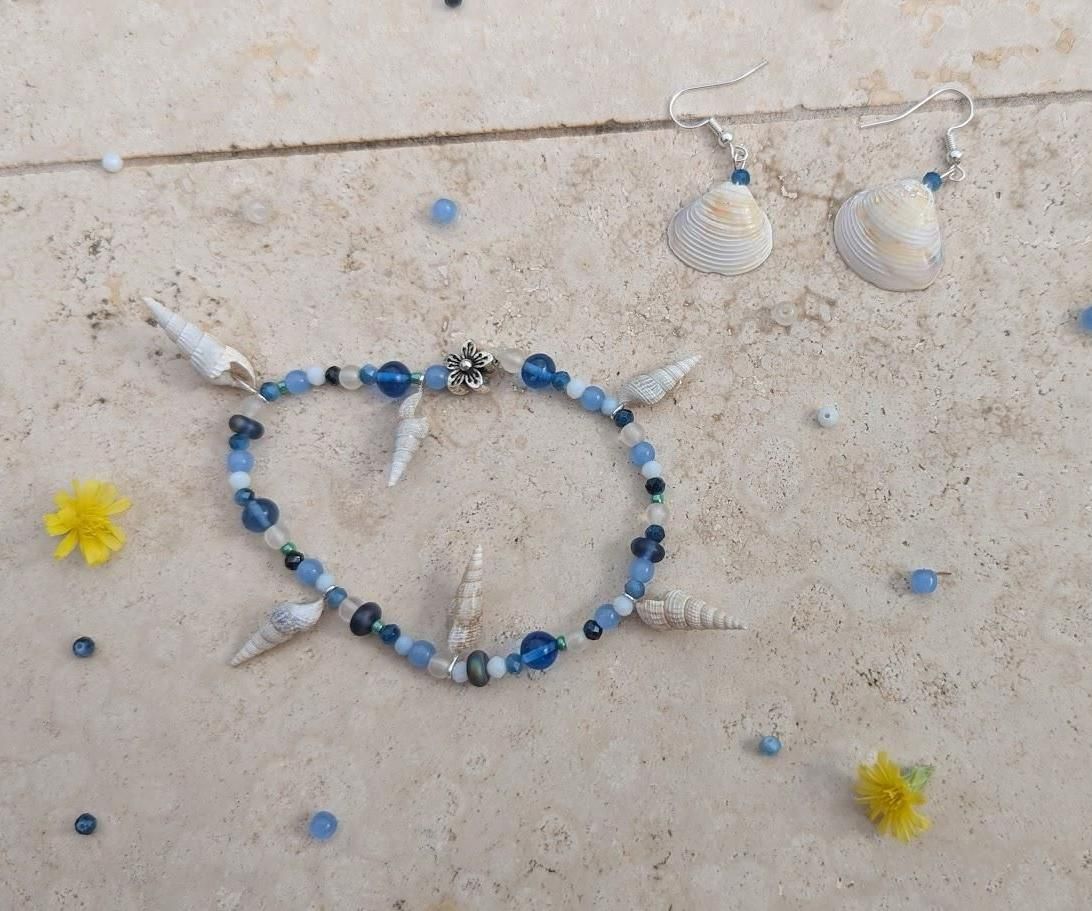 Shell Earring and Charm Bracelet Set