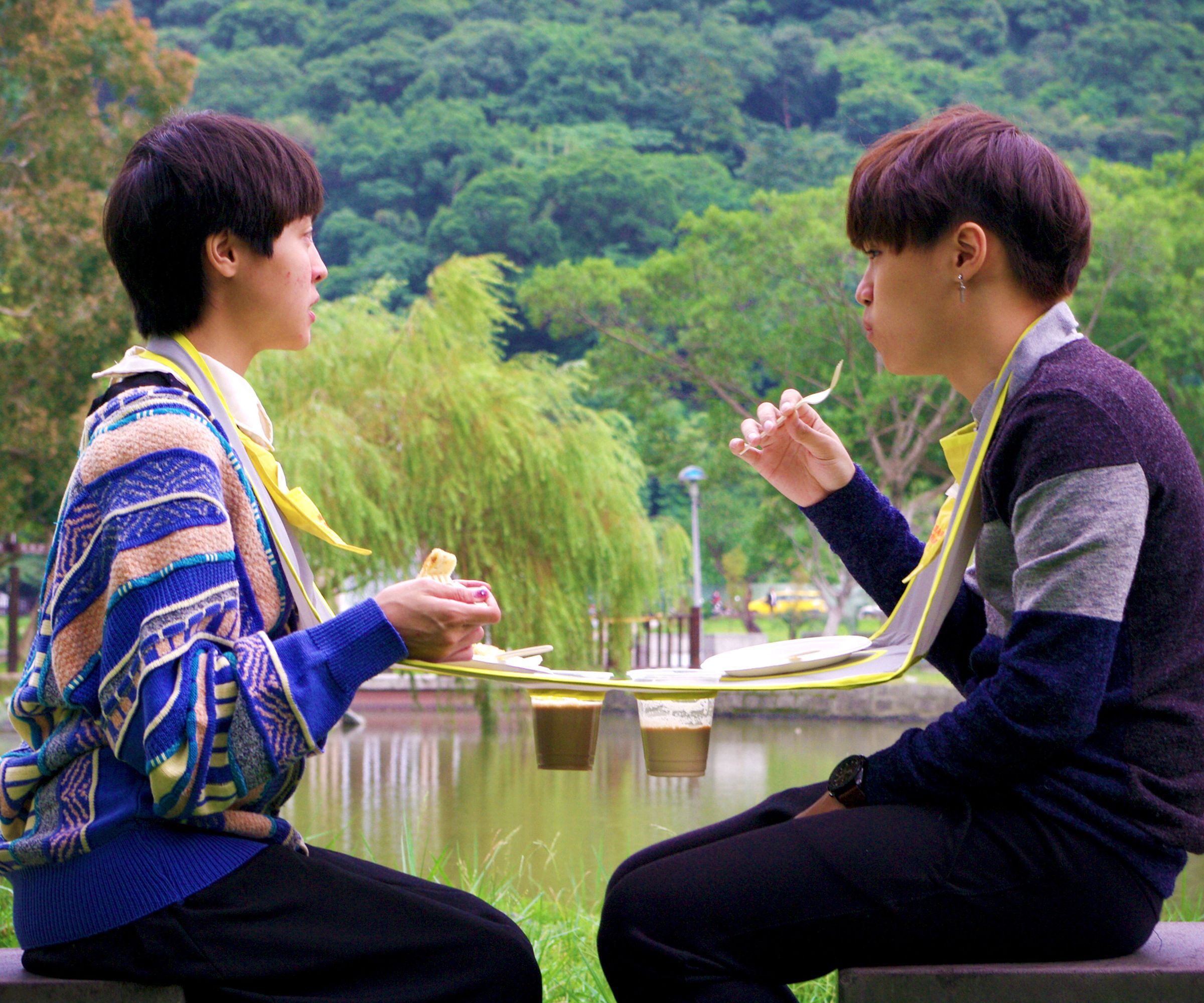 DIY a Napkin Table (Enjoy a Unique Dining Experience)