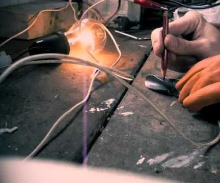 How to Engraved Metals With Electricity