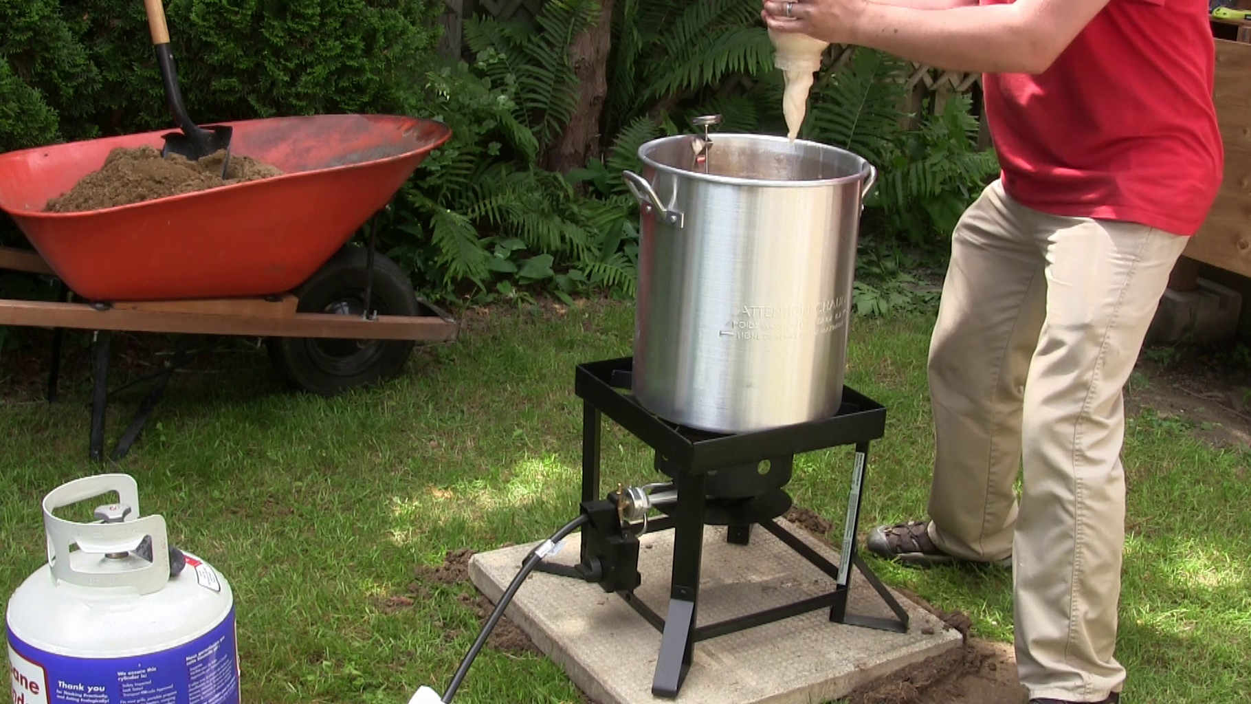 how hot is bacon grease