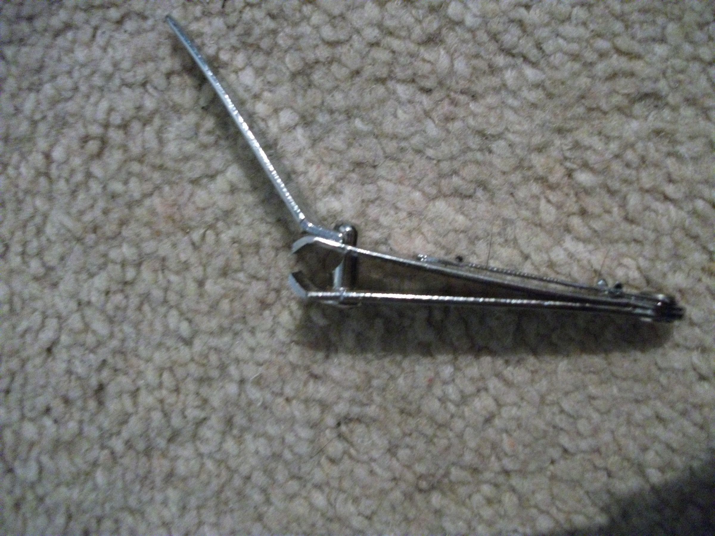 How to Sharpen a Knife With a Nail Clipper? 2) 4 Steps Instructables