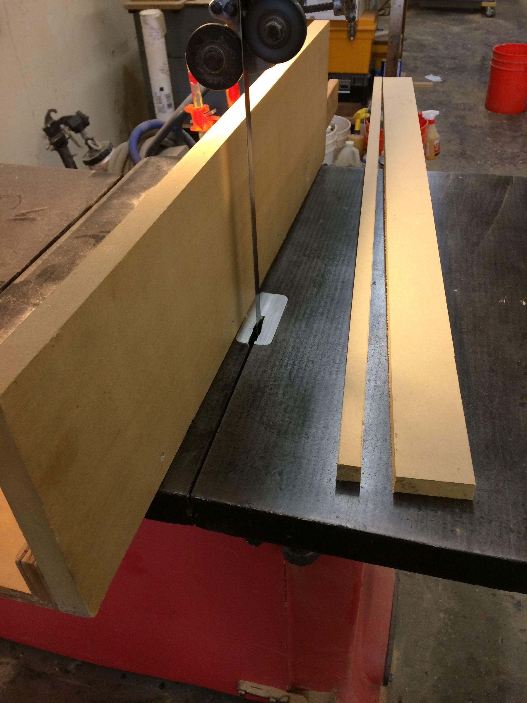 Get the Drift Tuning the Bandsaw for Ripping Wood With a Fence. 5