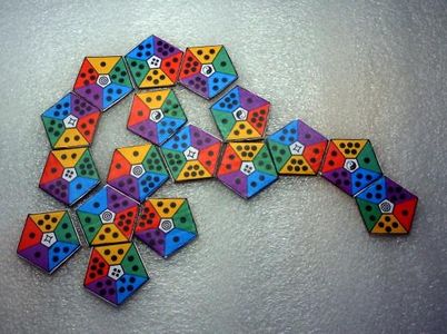 PENTAGON DOMINOS
