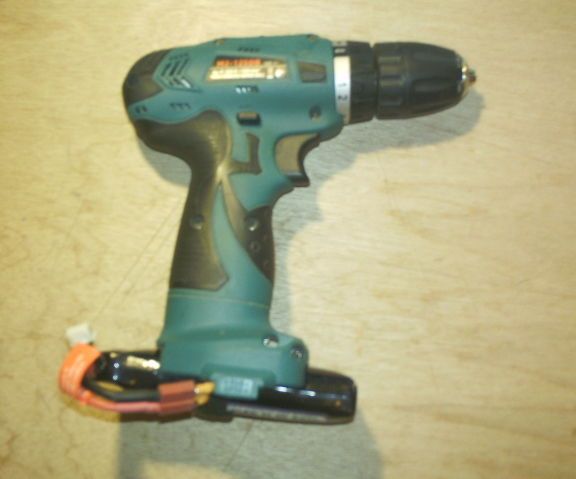 Restoring an Electric Drill With RC Battery