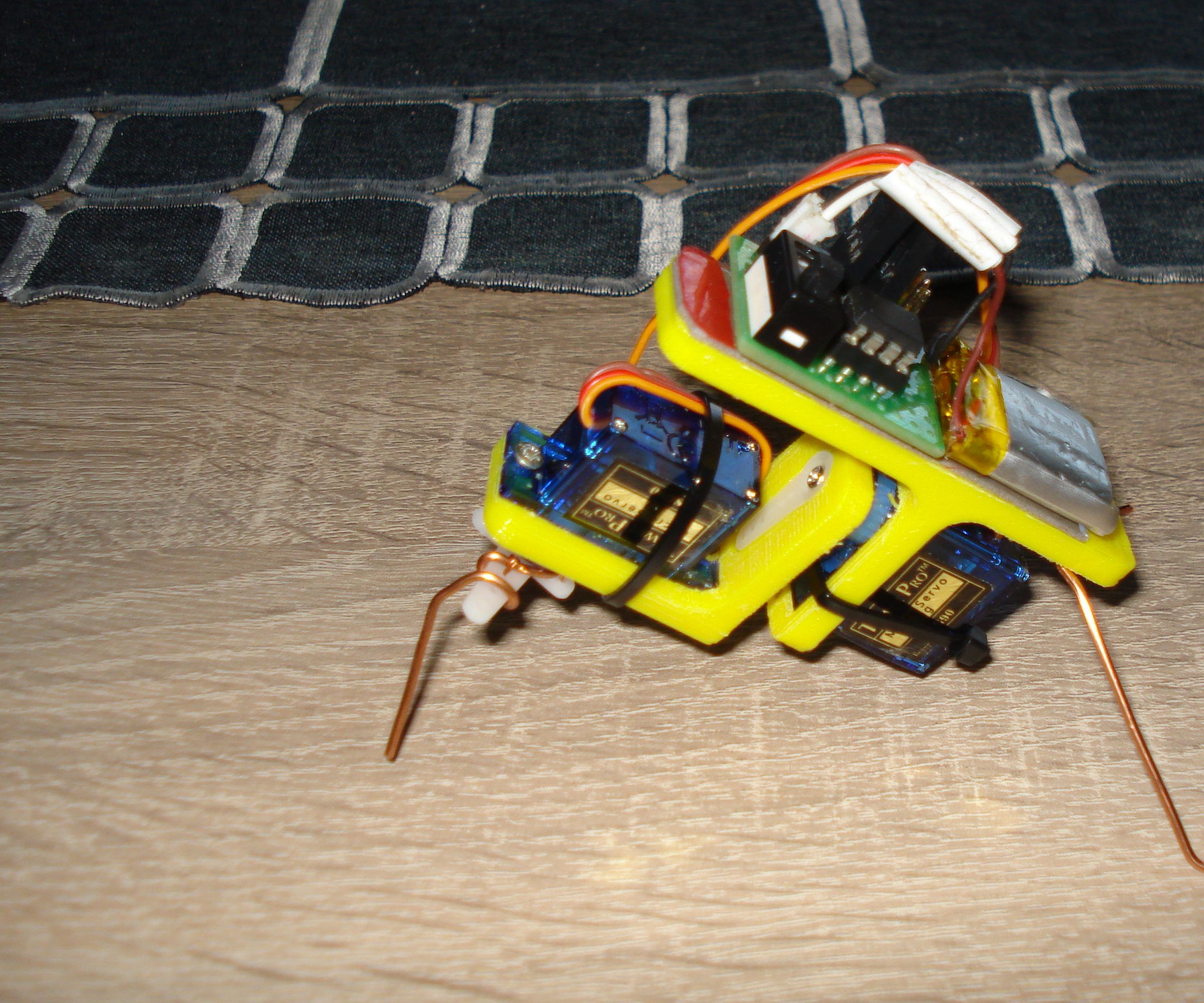 ATtiny85 Robot Insect V2.0
