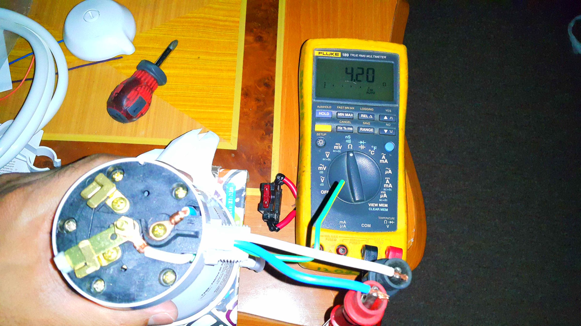 Fixing a Shower Head Heater! 7 Steps (with Pictures) Instructables