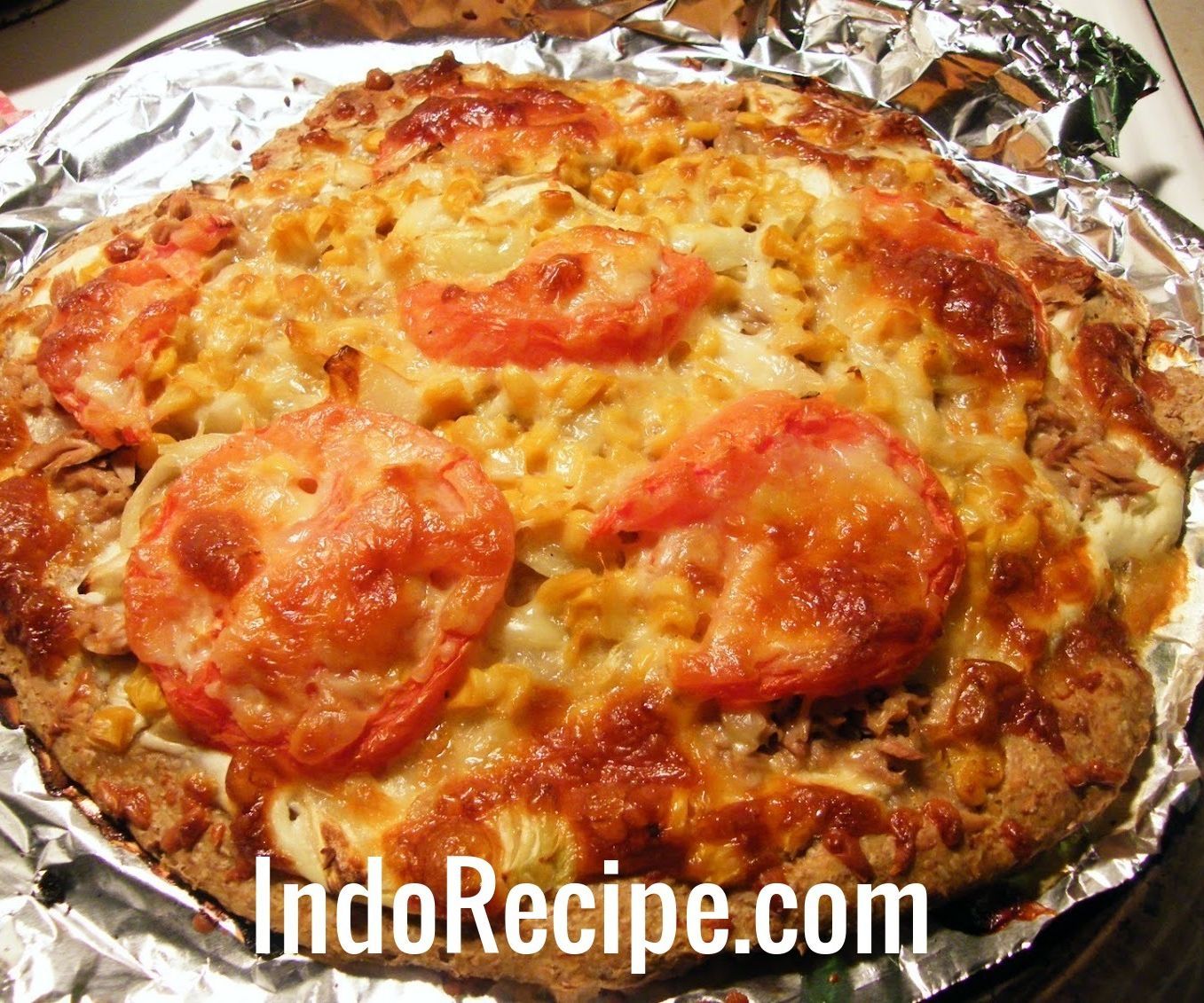 Tuna Pizza With Whole Wheat Crust