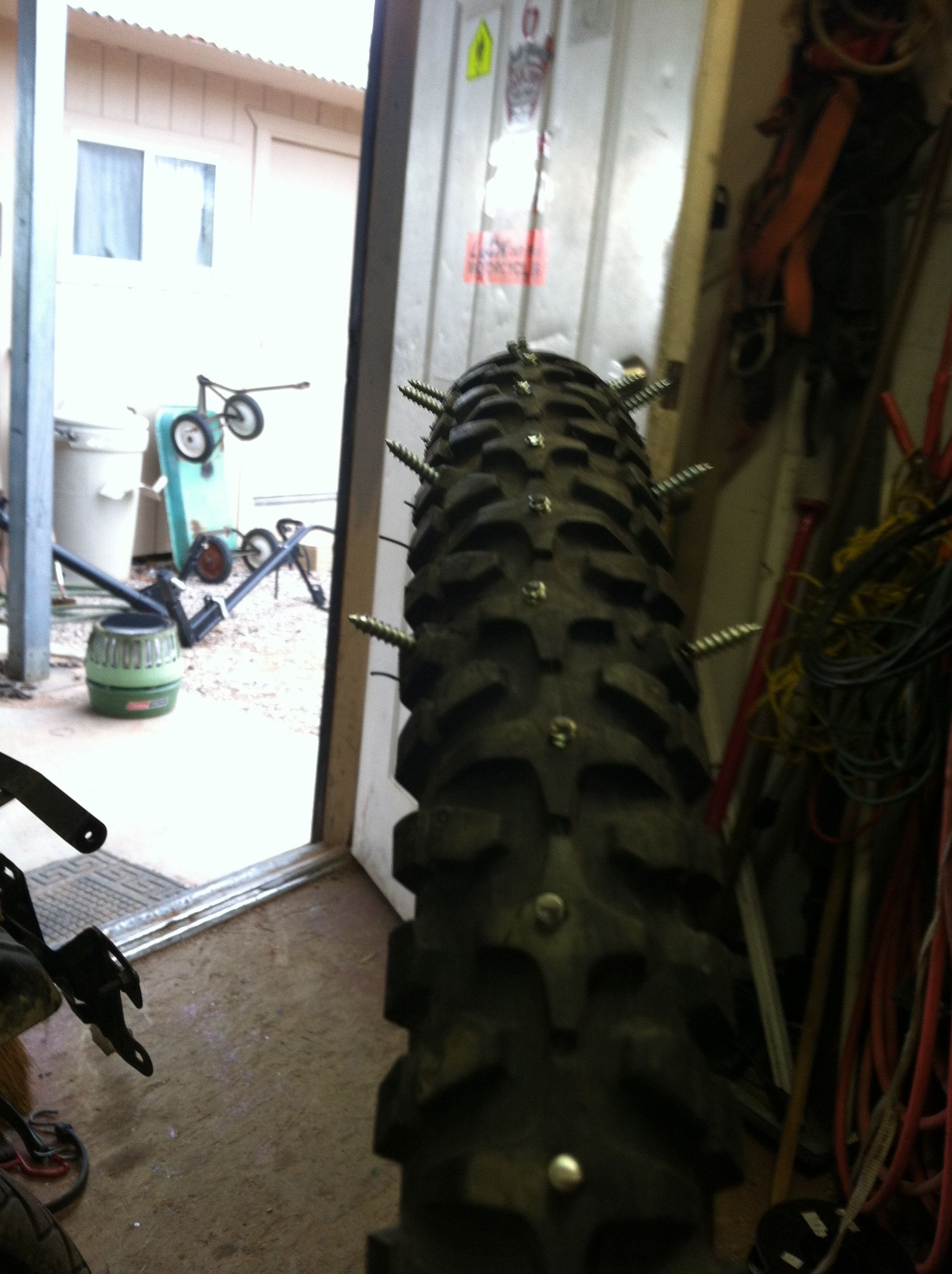 Studded Bike Tire for Ice 7 Steps (with Pictures) Instructables