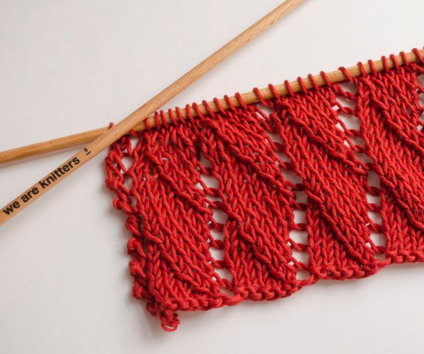 How to Knit Overlapping Waves Stitch