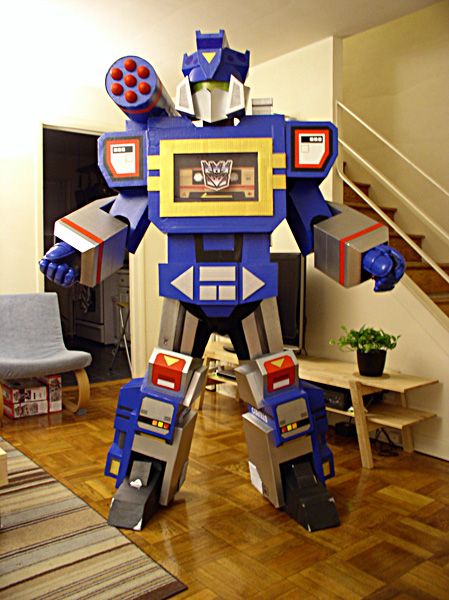 10 Awesome Costumes You'll Never Make