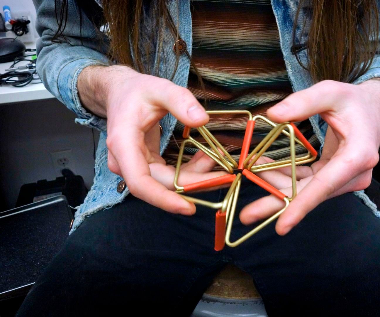 DIWire Kaleidocycle