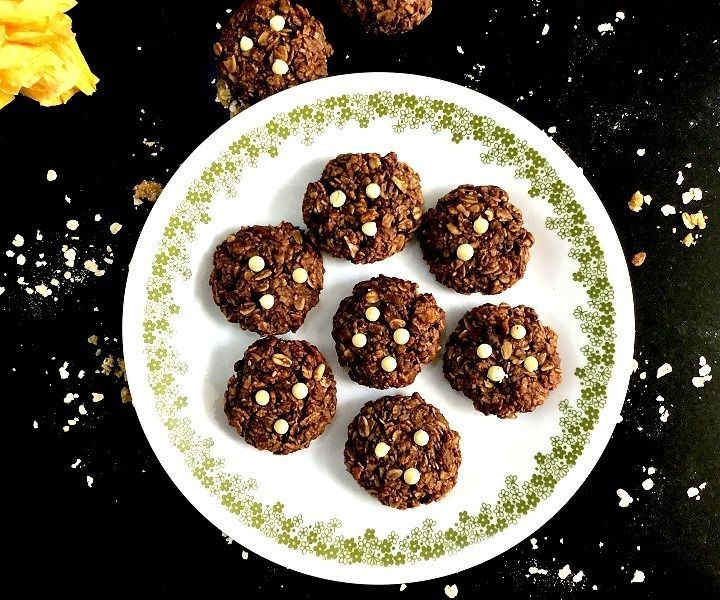 Chocolate Muesli/Oats Cookies