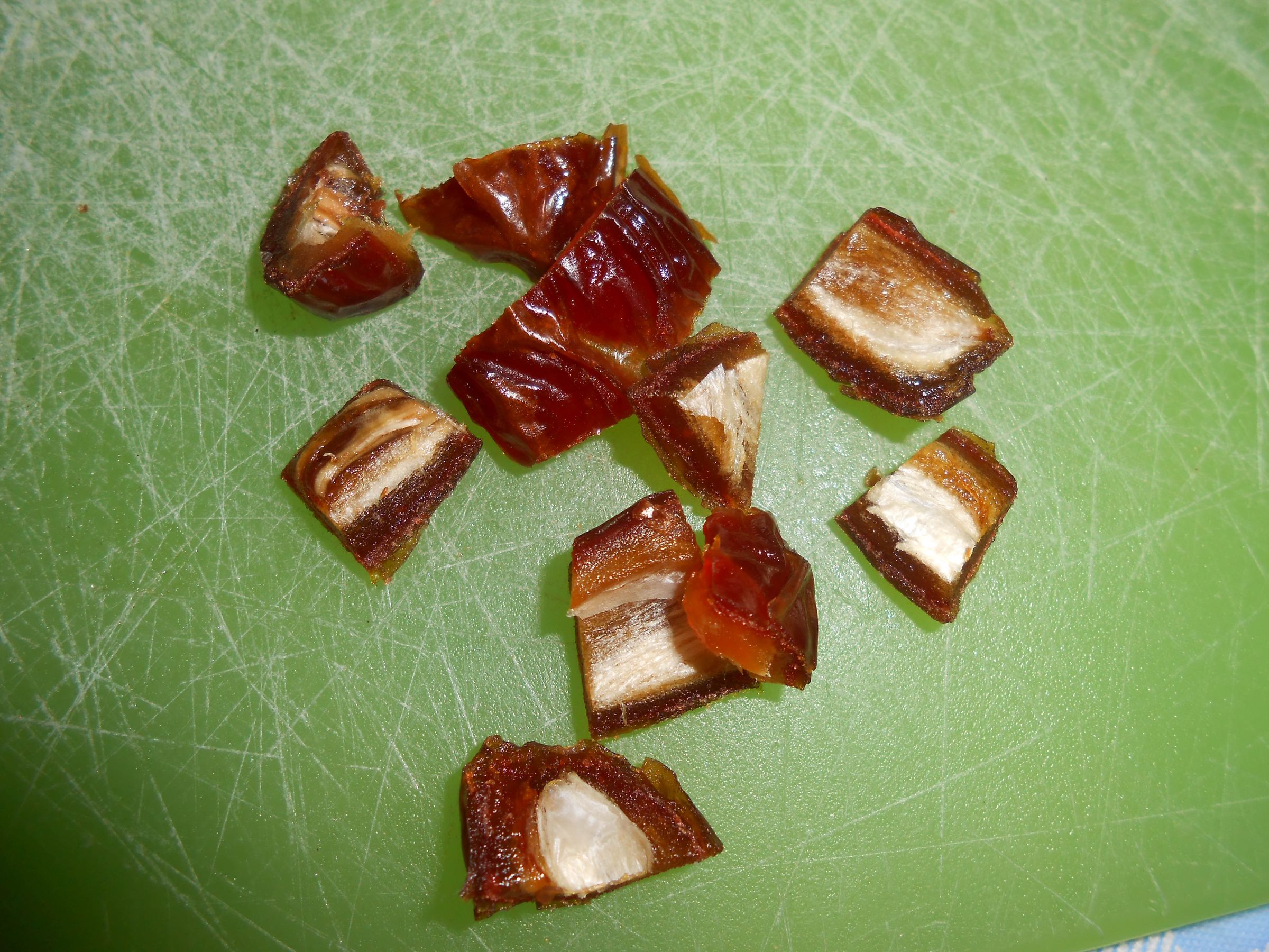 Chocolate Chip Date Cake 8 Steps (with Pictures) Instructables