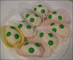 How to Make Yoshi Eggs!
