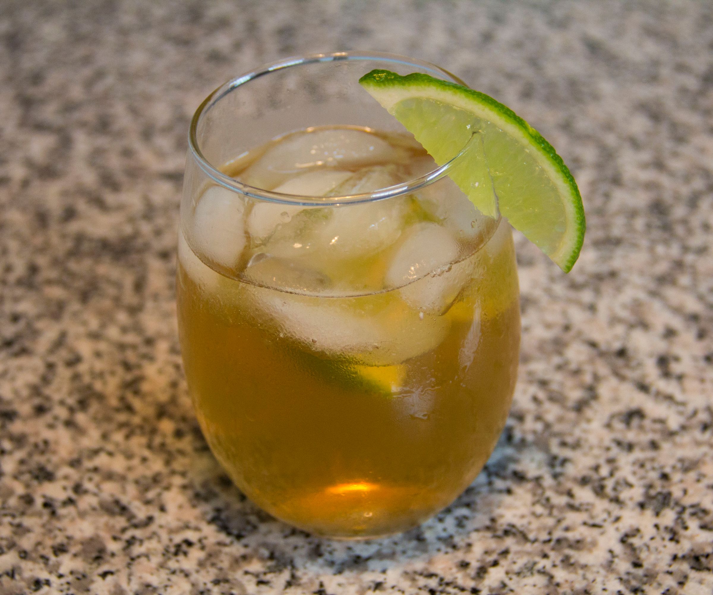 Easy Gold and Stormy Cocktail