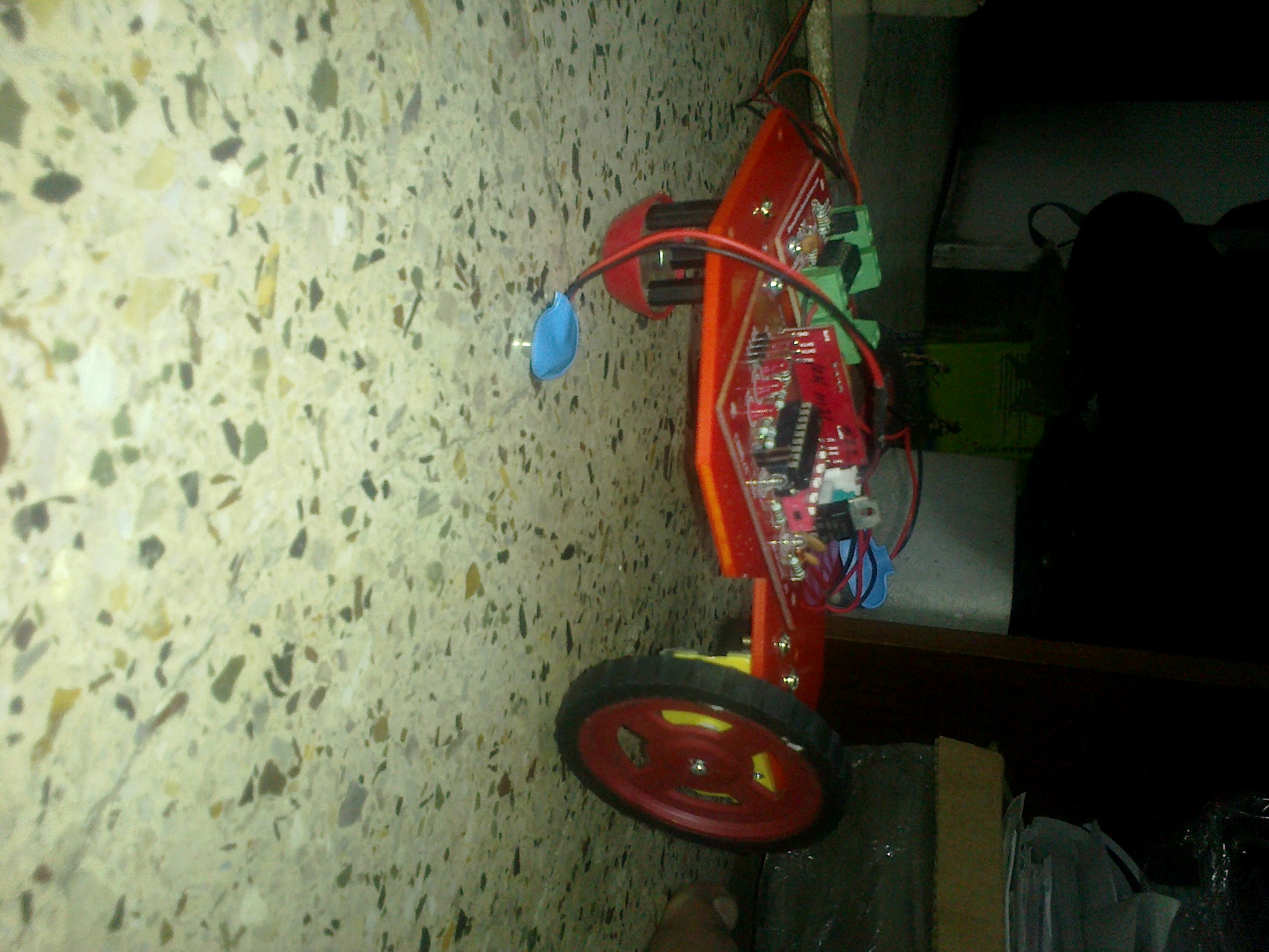 Line follower using msp430g2 launchpad