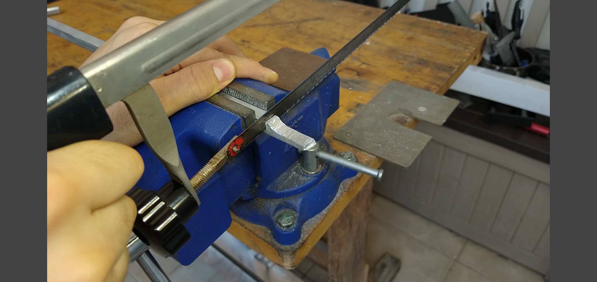 Top 10 Ways to Cut Metal Without an Angle Grinder! 11 Steps (with