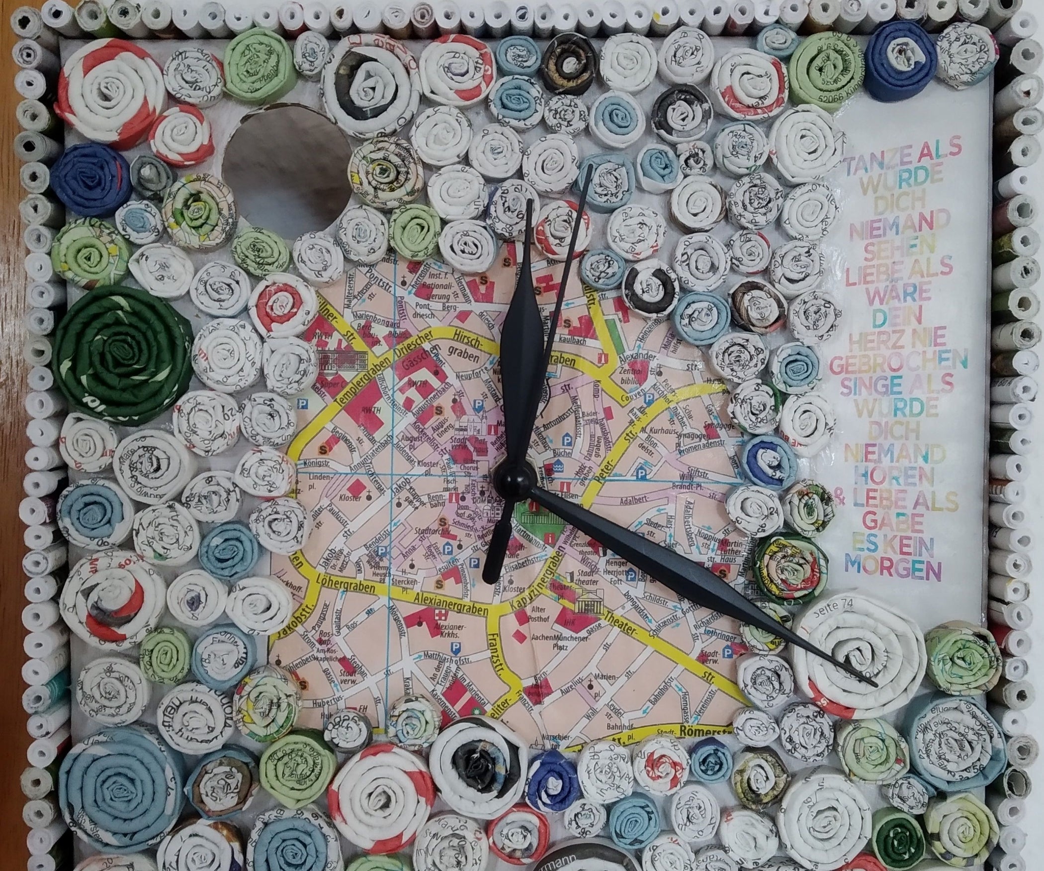 Rolled Paper Clock : 4 Steps - Instructables