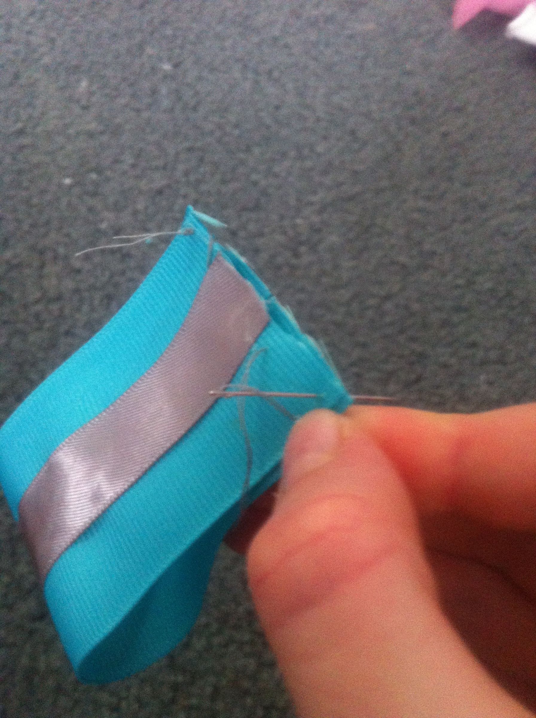 How to Make a Cheer Bow 5 Steps Instructables