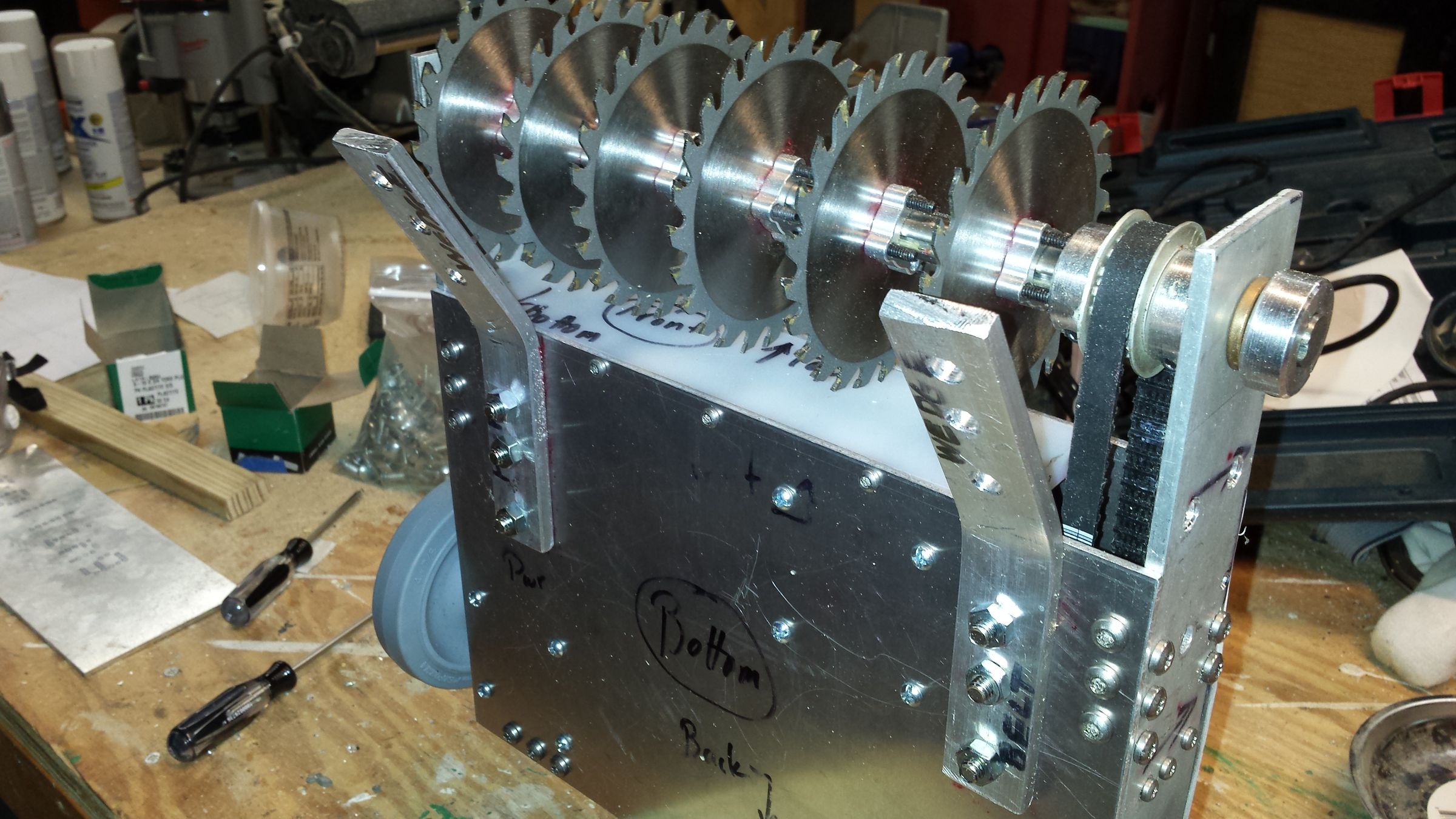Doom Service: Multi-saw Combat Robot (Hobbyweight Class) : 18 Steps ...
