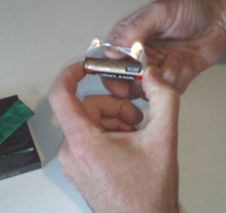 Walking Dead Survival Tip, Gum Wrapper Lighter AKA Prison Lighter