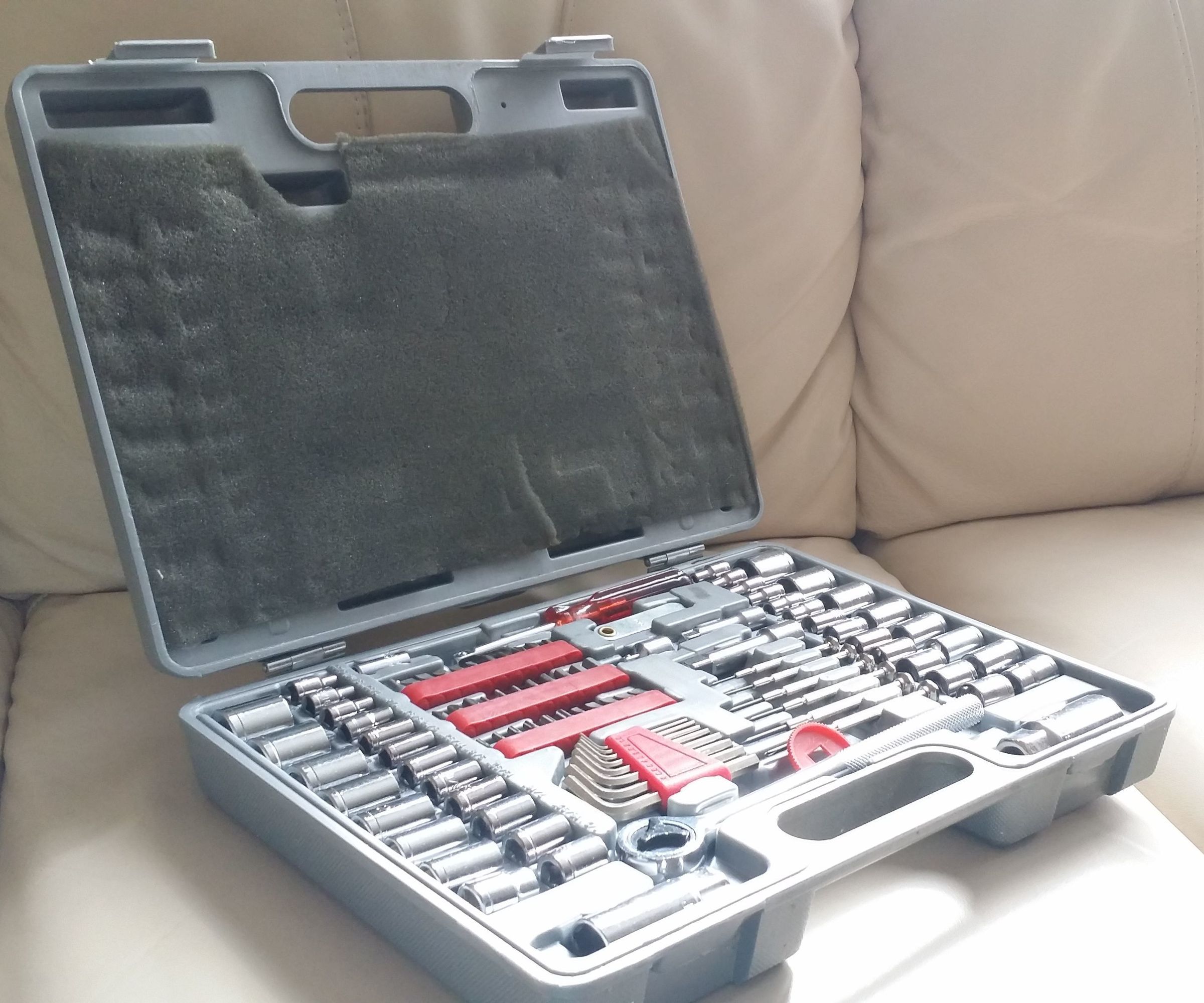 Repair Hinge Seam on a Blowmolded Case