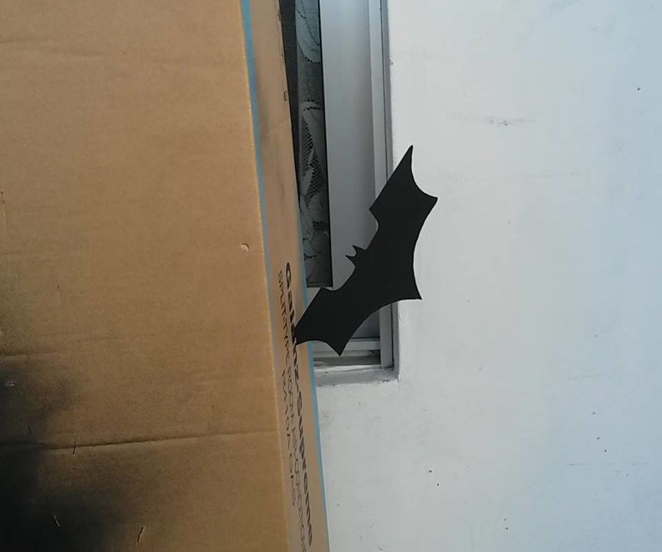 How to make a DIY Batarang
