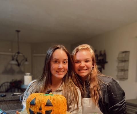 Jack-o-lantern Cake