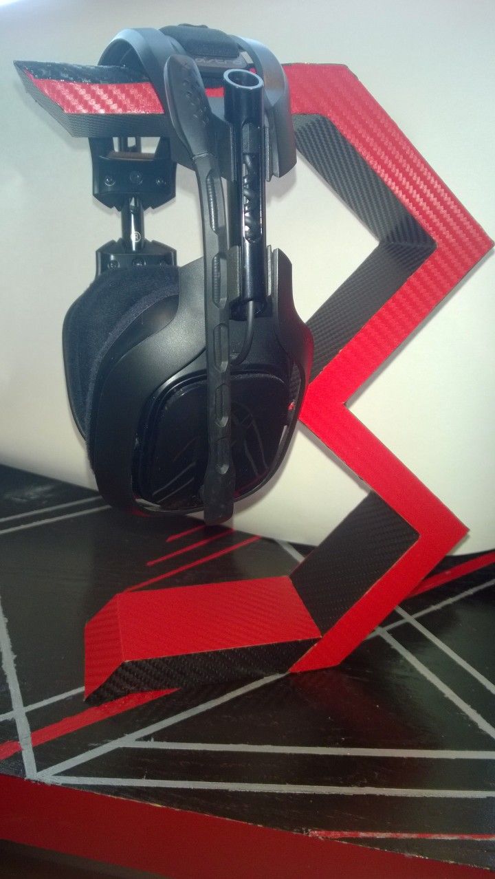 Epic Headphone Stand!