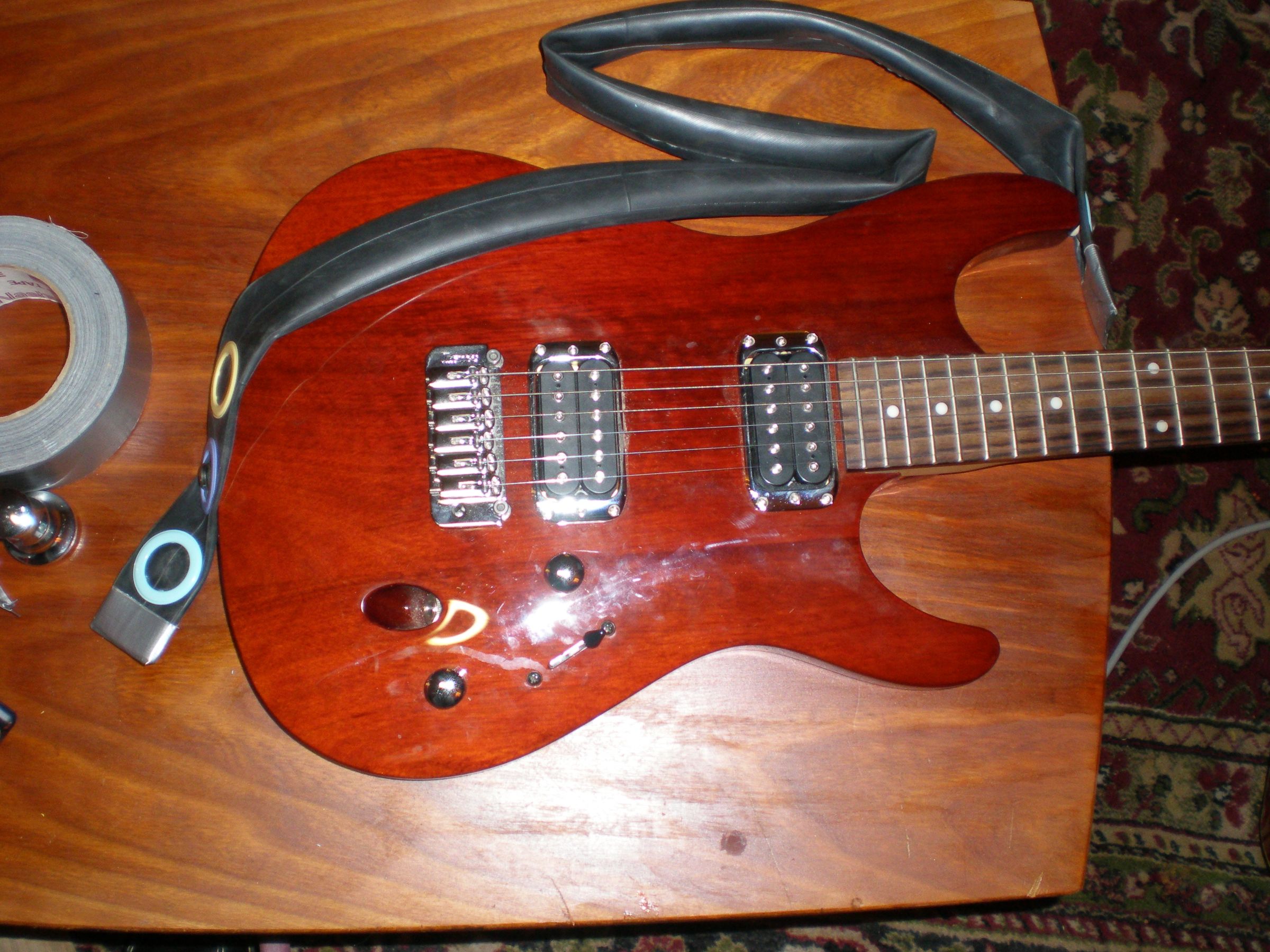 Adjustable Guitar Strap From Bike Inner Tube