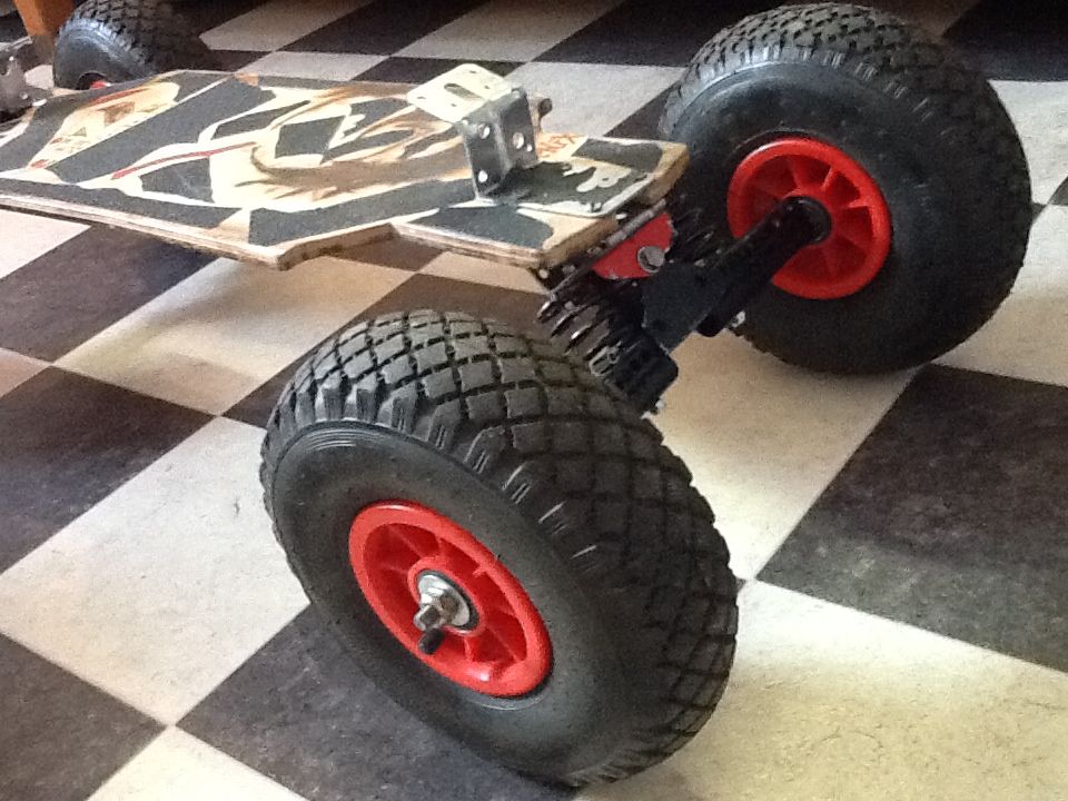 Mountainboard/flyboard Trucks