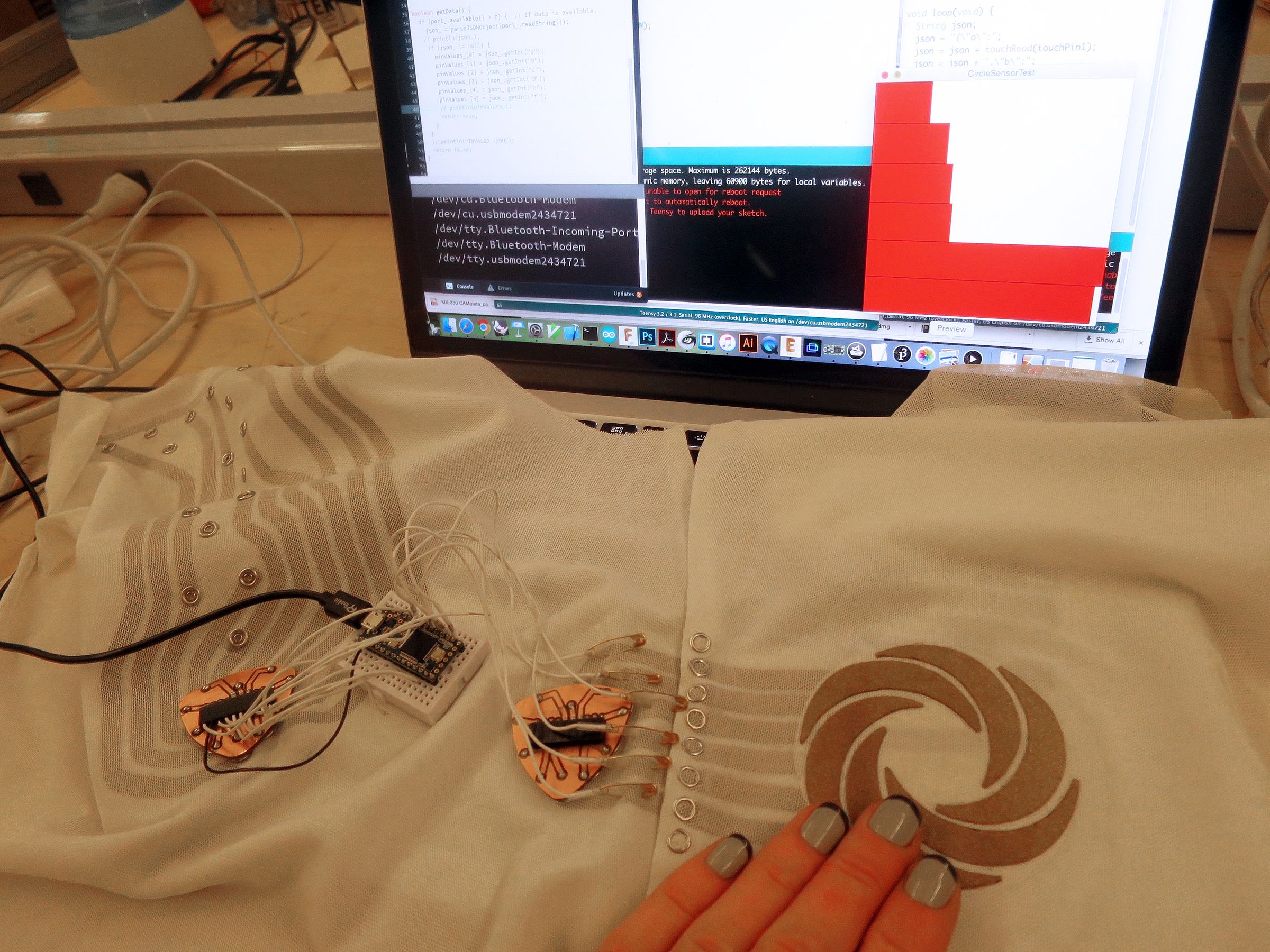 Capacitive Wheel Fabric Sensor : 6 Steps (with Pictures) - Instructables