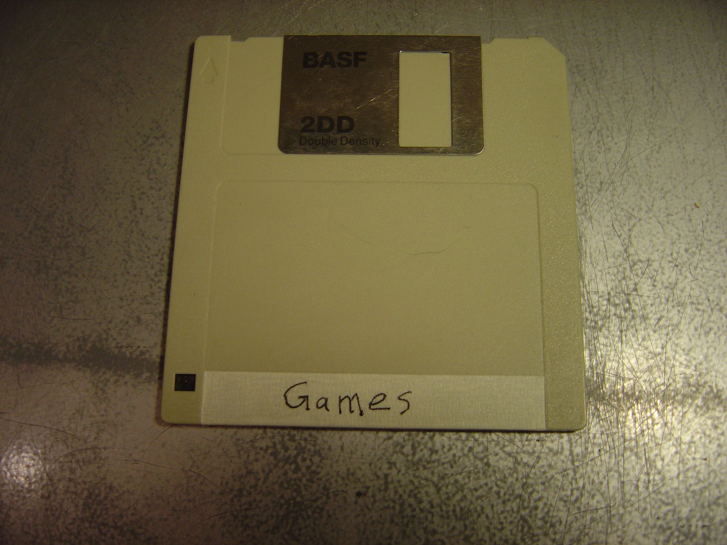 Edge-Labeling Floppy Disks