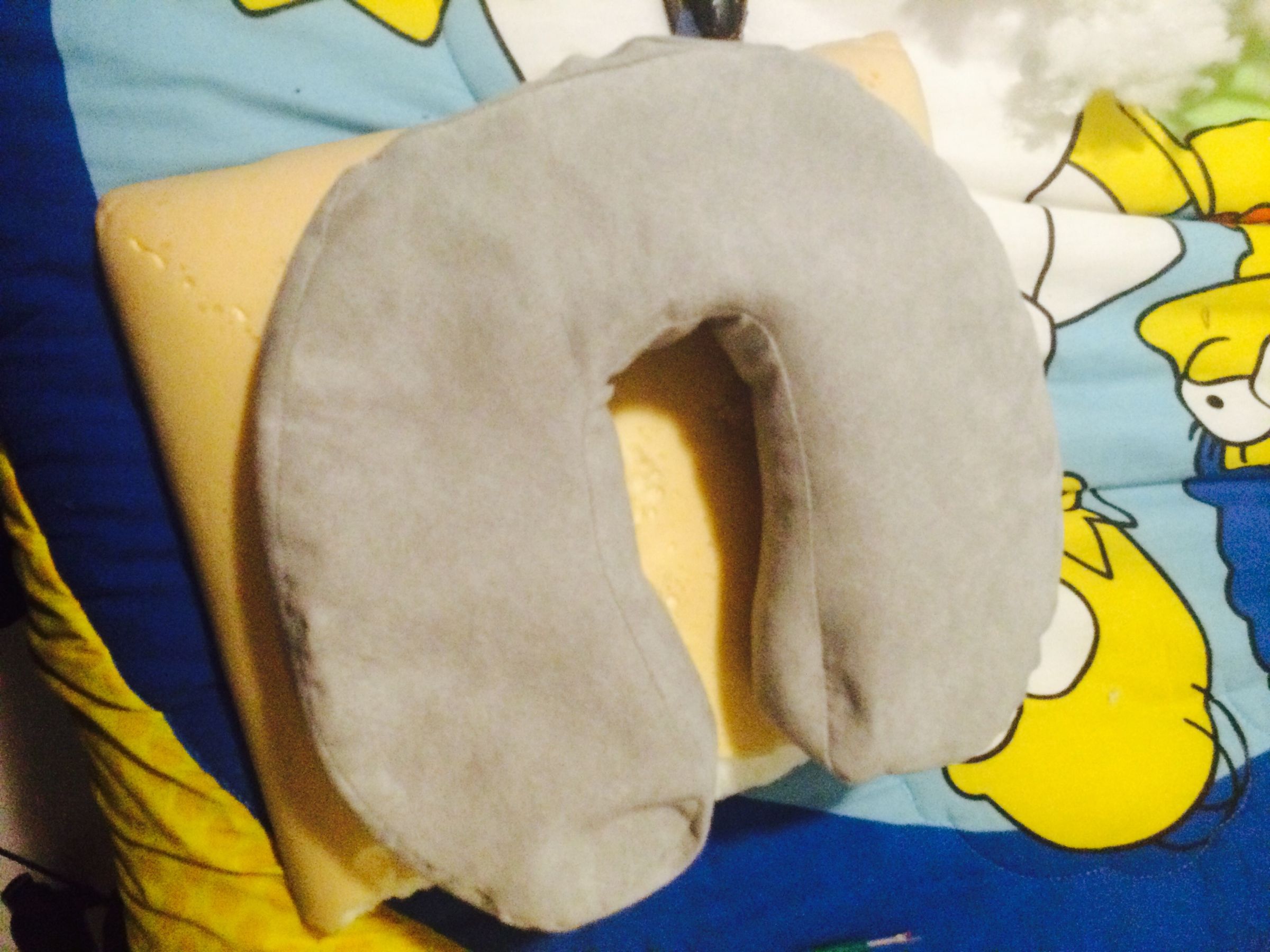 Neck Pillow Hack 3 Steps Instructables