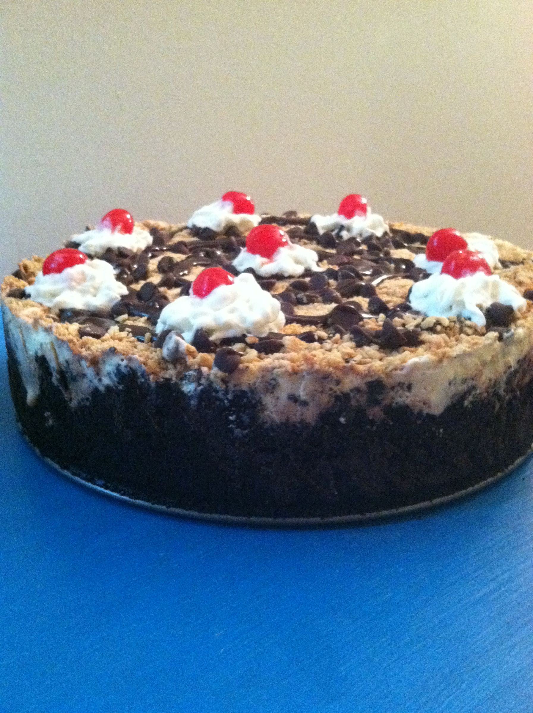 Ice Cream Cake (like WOAH)