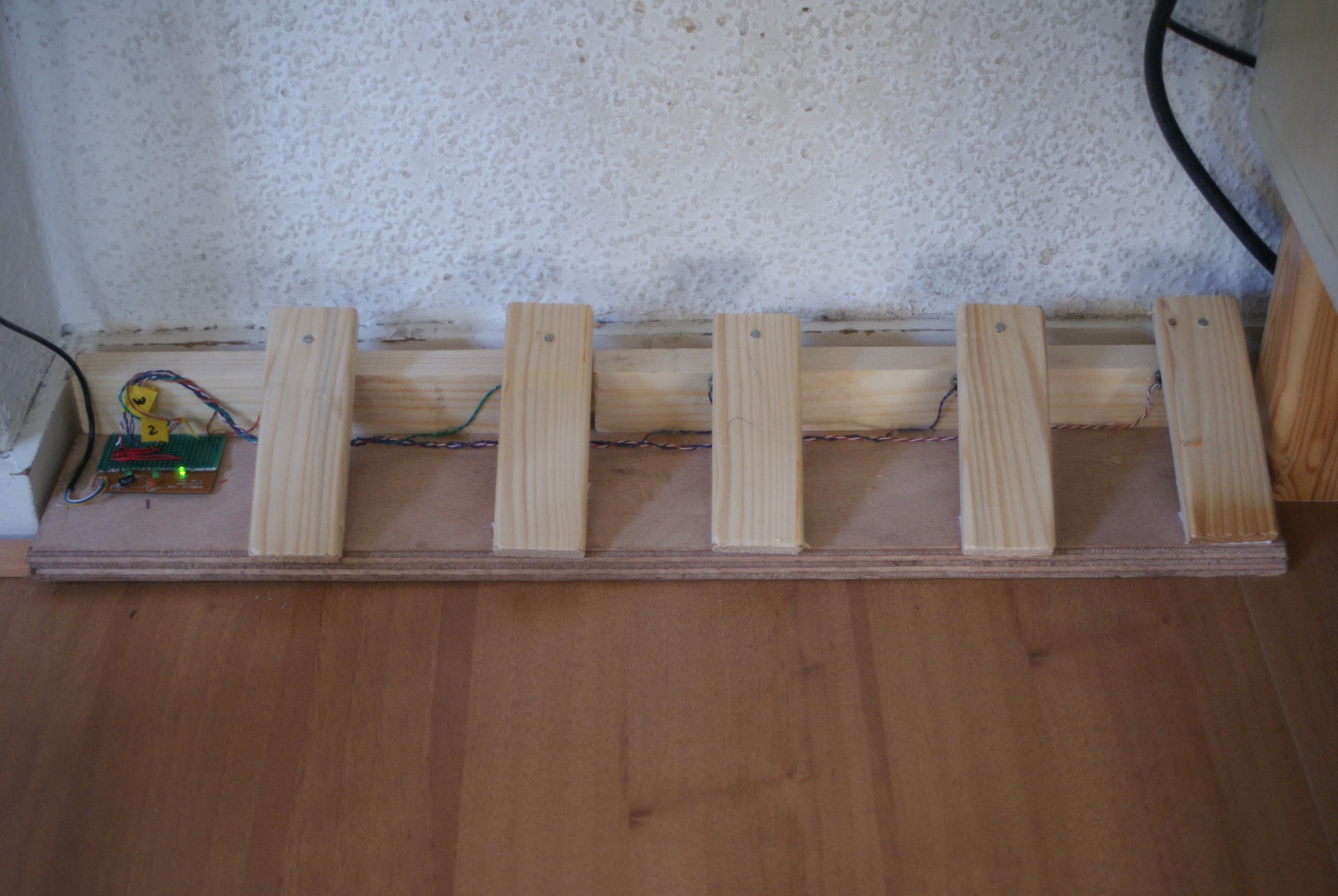 Cheap and Simple Foot-pedal Keyboard