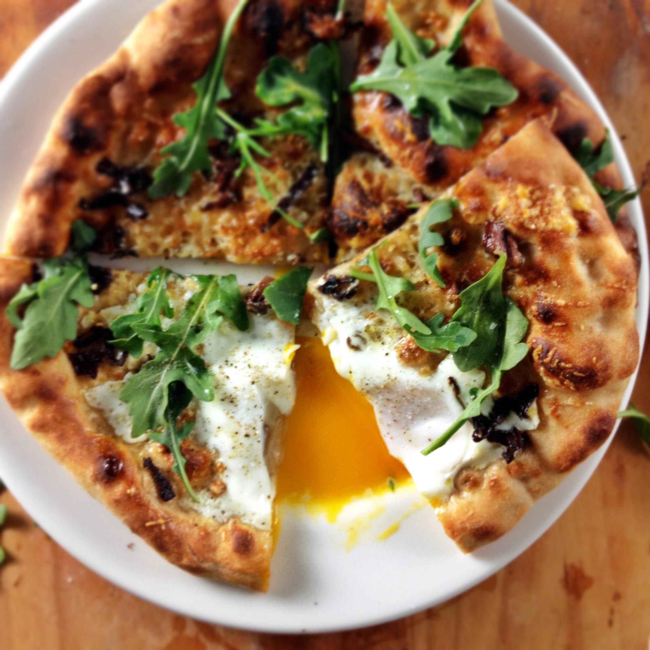 (Almost) Wood-Fired Pizza With Chanterelles, Egg and Arugula