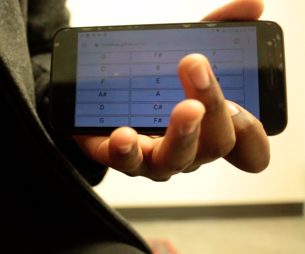 Air - True Mobile Air Guitar (Prototype) 