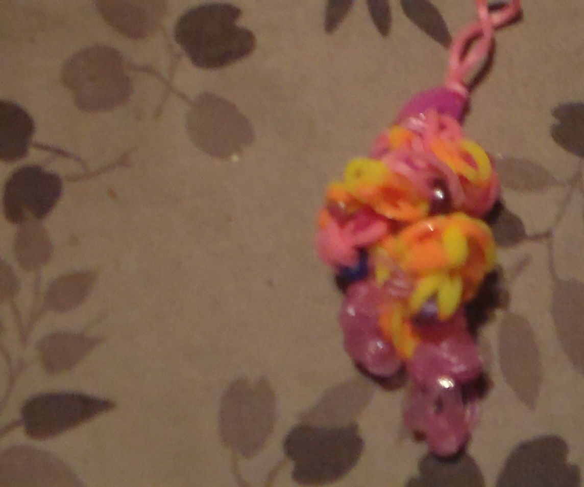 Cute Rainbow Loom Necklace Pendant