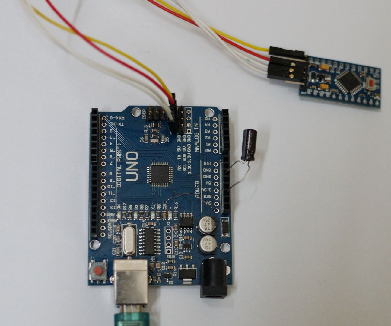 Uploading Sketches to Arduino Pro Mini Using Arduino UNO Board (without Removing Atmel Chip)